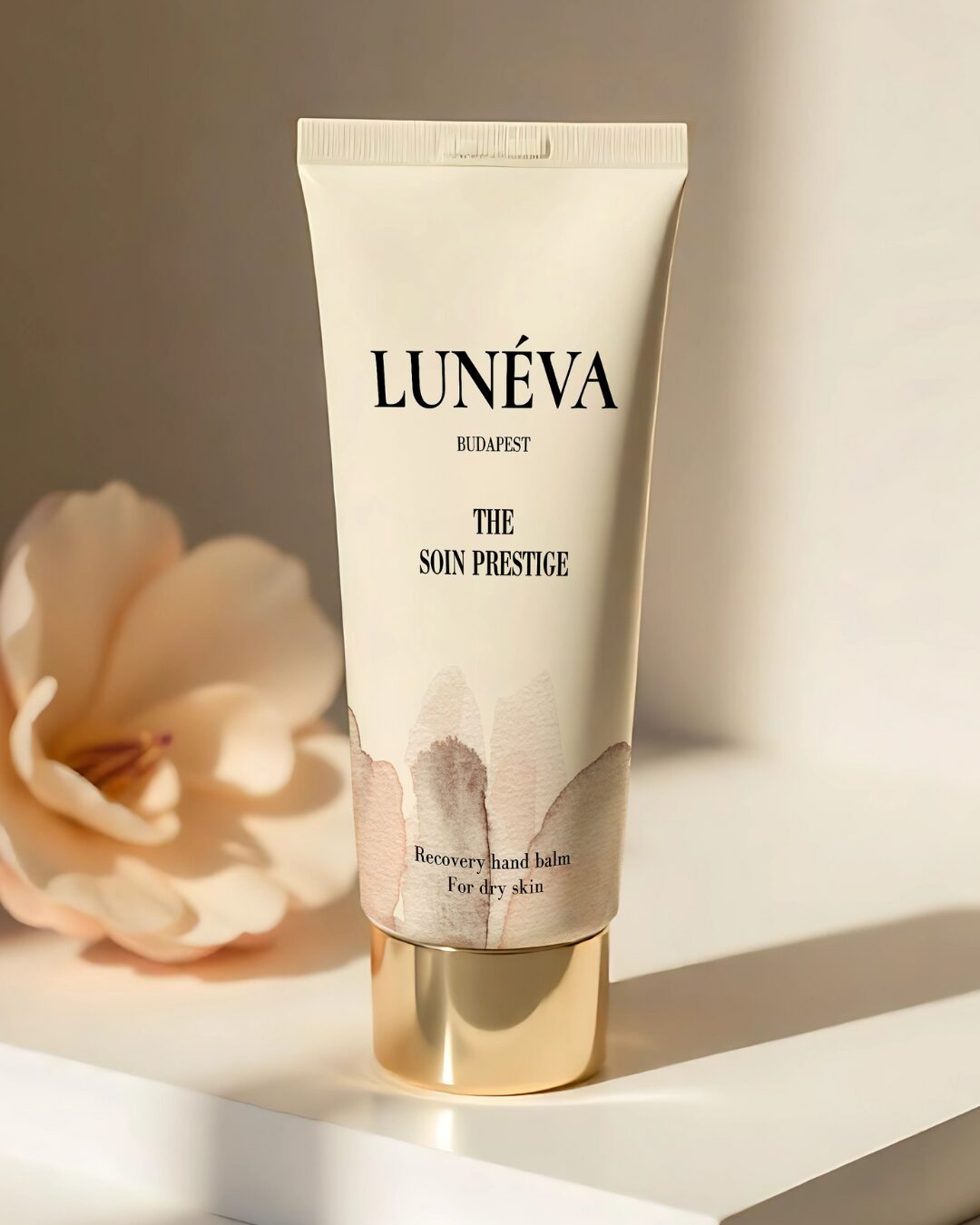 Lunéva